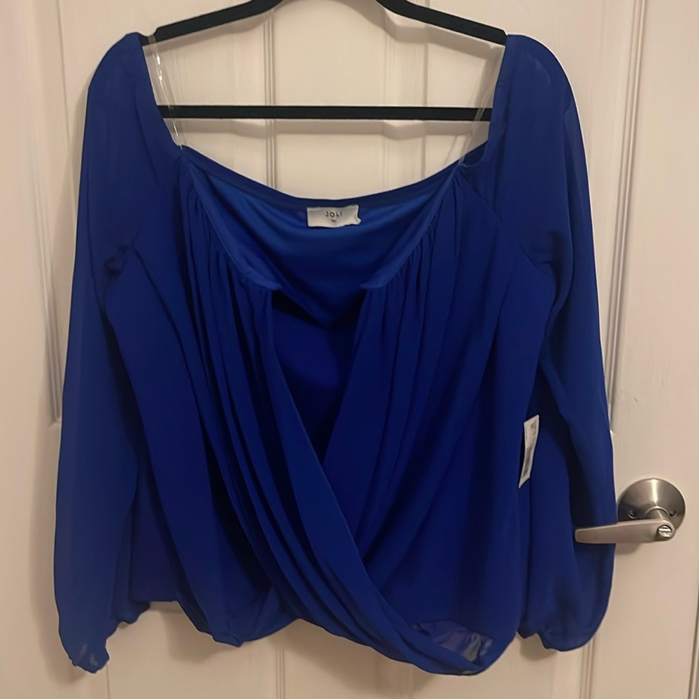 NWT joli blouse